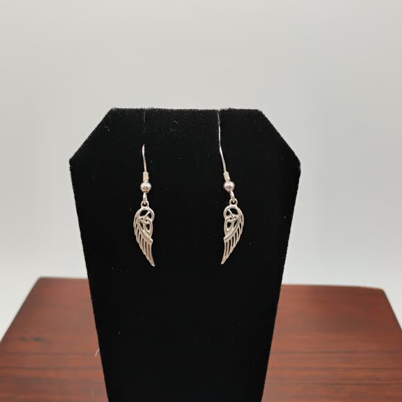 Solvar Celtic Knot Angel Wing Sterling Silver Earrings - Picture 3 of 4
